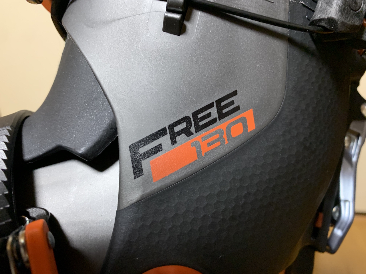 dynafit hoji free<br>〜外観インプレ〜